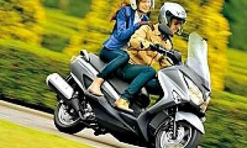 Skutik Gambot Suzuki Burgman 200 Masuk Indonesia