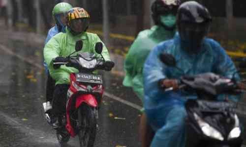 Tips Memilih Jas Hujan untuk Riding, Perhatikan Hal Berikut, Jangan Sampai Salah